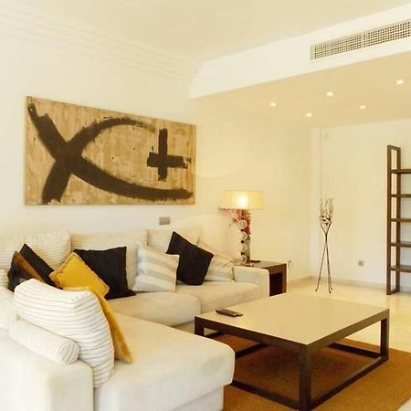 Fuente Aloha Apartment Marbella Exterior photo